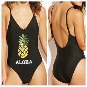 NEW Xhilaration black pineapple sequin swimsuit, medium